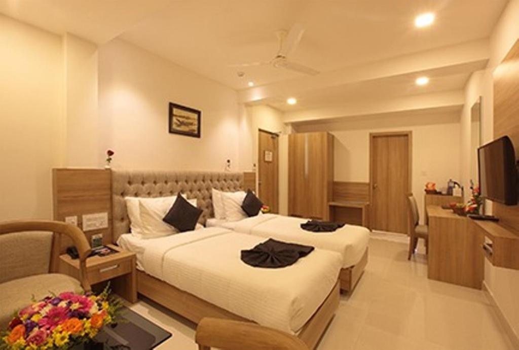 Hotel Anjali Park コッタヤム エクステリア 写真